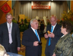 Ehemaliger Chorleiter mit Vorstand